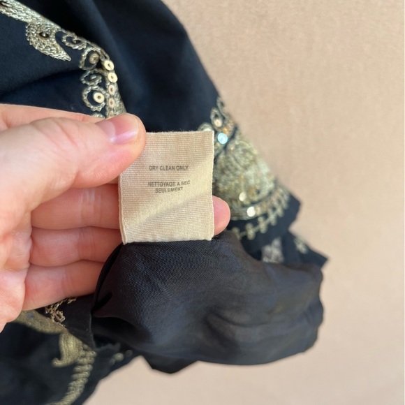 Free People Gold Sparkly Embellished Sequin Paisley Pattern Black in size 4 - Picture 15 of 15